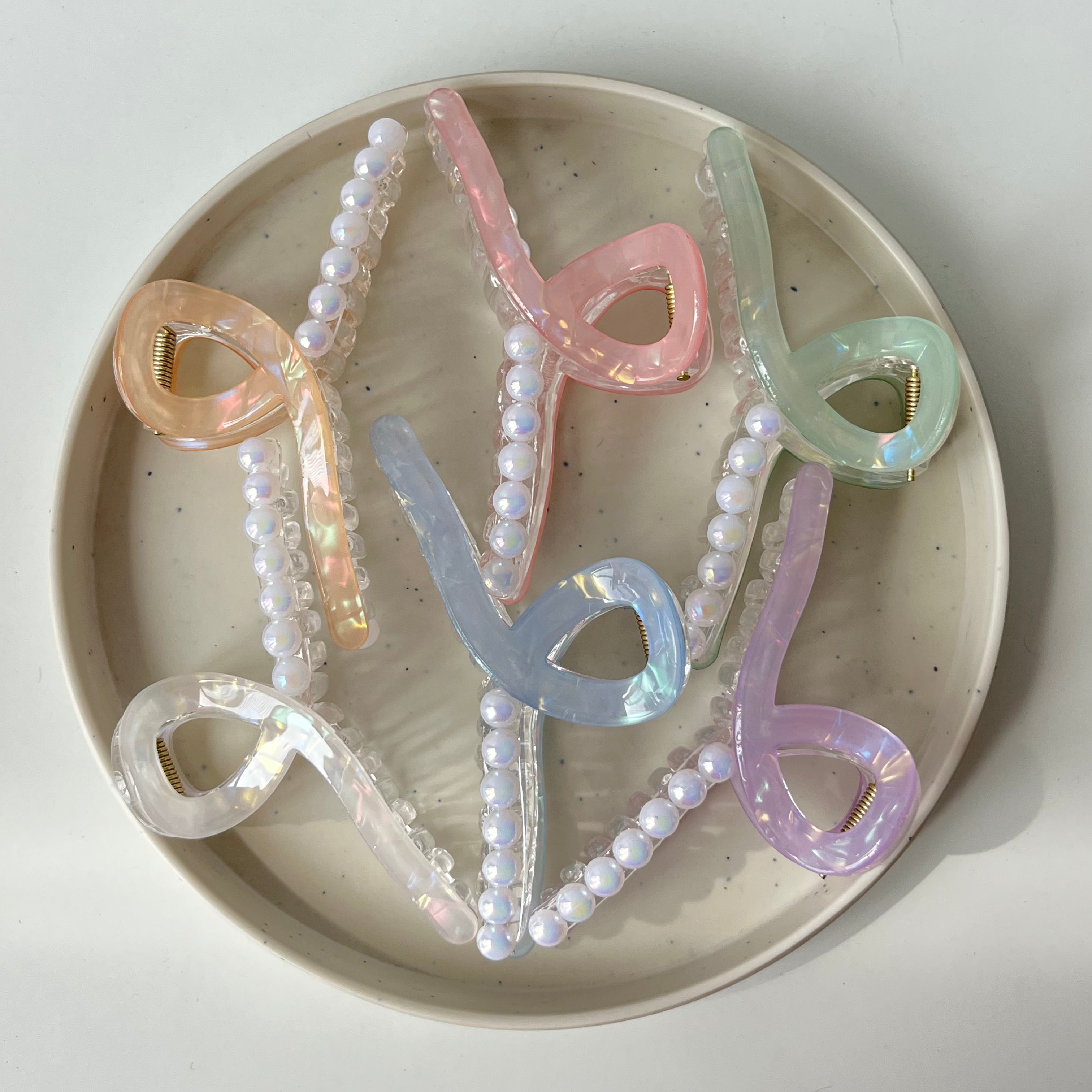 Lustre Pearl Bow – Large Hair Claw (Vault Set of 6)